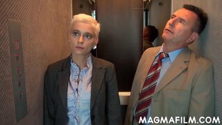 Gomar fucked në punë